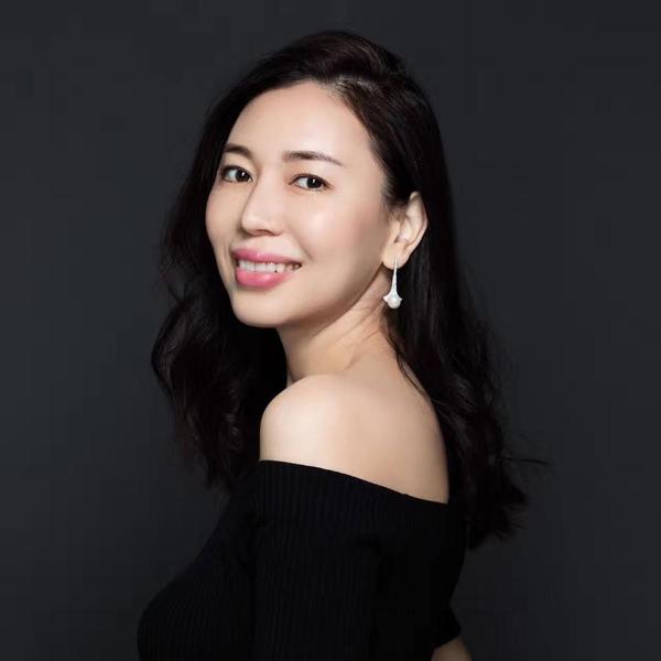 封面人物:东方优雅,让世界看见——女神范韩佳历