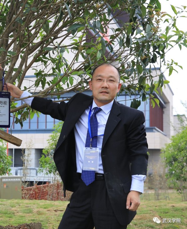 武汉军械士官学院院长图片