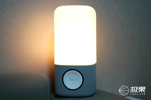 这个台灯很贴心 享睡nox音乐助眠灯体验 科技频道 手机搜狐