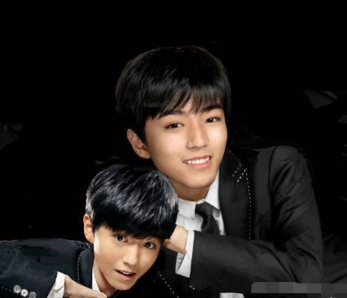 惊现王俊凯双胞胎,两人同框还挺配