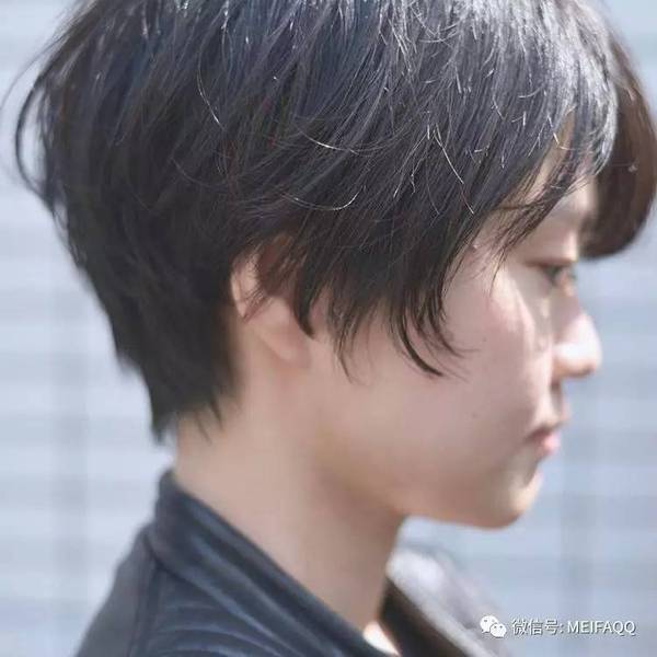 发型基础修剪之短bob与健康陶瓷,数码烫技巧 4; 戚薇同款短发发型修剪