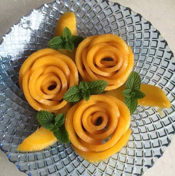 芒果玫瑰,开在蛋糕上的美丽!