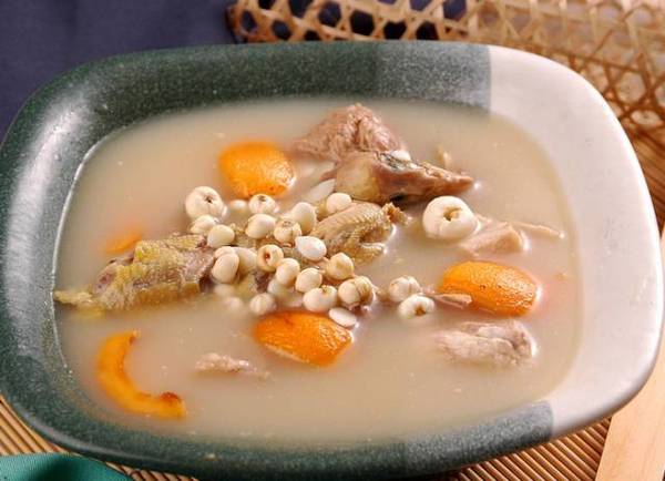 健康新知 川贝如何治疗咳嗽 如何搭配功效更好 美食频道 手机搜狐