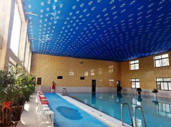 大荔县龙首温泉度假村室外泳池5月20日开业,开业当天更多优惠等着您!