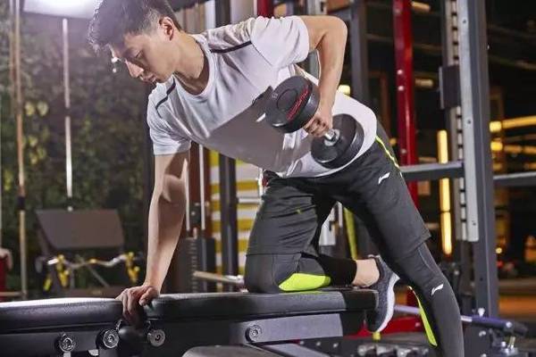 一封来自马龙的健身邀请函!『乒乓世界』