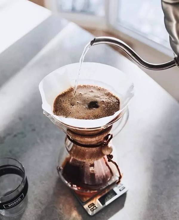 手冲咖啡神器chemex的美式滤泡壶是对颜值有高要求的咖啡爱好者们的