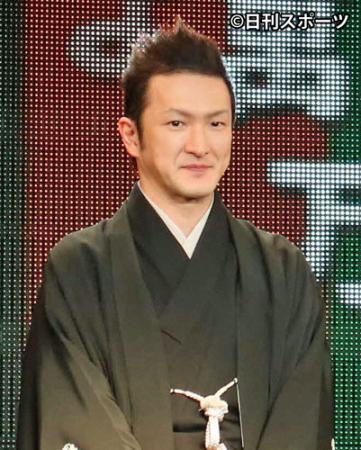 中村狮童早期肺腺癌接受手术6月7月舞台剧休演 娱乐频道 手机搜狐