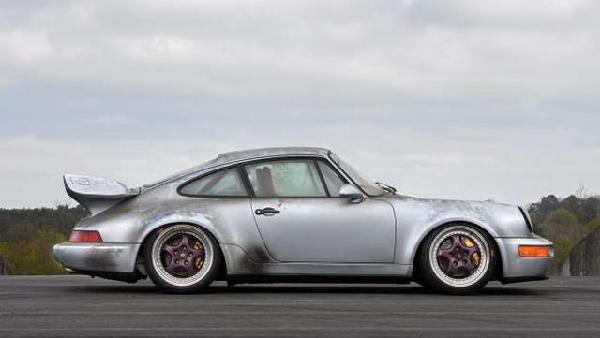 史上行驶里程最短二手保时捷被拍卖 或以天价成交 汽车频道 手机搜狐
