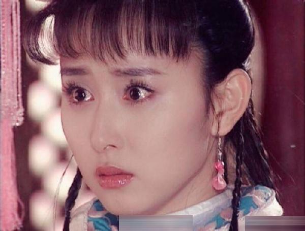 后来 在康熙秘史中饰演的青格儿也是演技大爆发,入围了最佳女主角奖