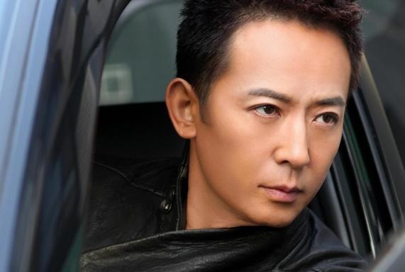 著名歌手汪正正最新单曲《脚步》问世