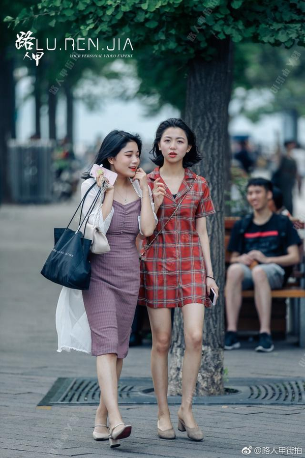 杭州路人街拍,清爽的夏装气质美女