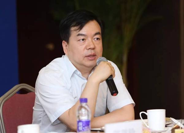 中国信息化百人会召开"我国 ai 发展方向及实施路径