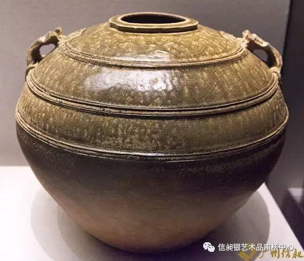 组图:陈国桢先生向故宫博物院无偿捐赠的越窑青瓷