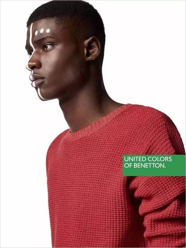 超美的黑人男模rachide embalo 代言了benetton最新广告一季,看蝶他