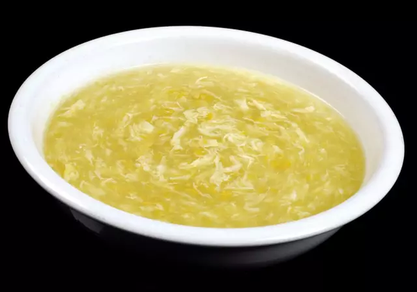 1,将阿胶打粉备用; 2,将米酒放入锅中,文火煮沸后,纳入阿胶,鸡蛋,红糖