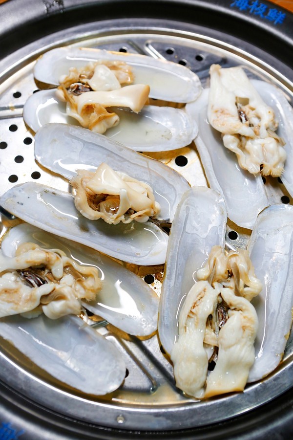 128元海鲜大餐来啦!两人吃撑!三人吃饱!