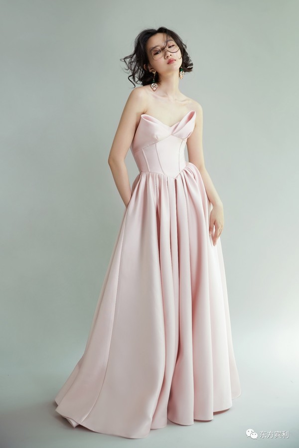 田佳怡,轻奢之美!