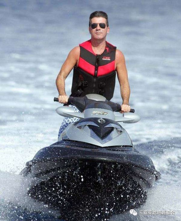 女神张柏芝这样的明星在海边都有哪些"任性"花样玩法?