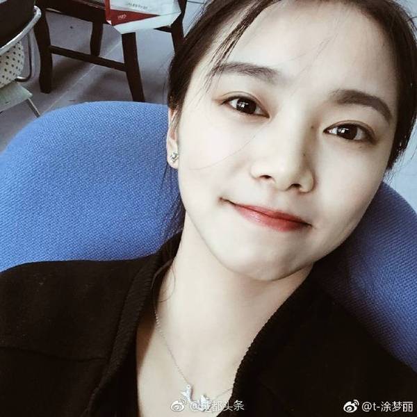 成都大学的女大学生涂梦丽,获第51届亚洲健美健身锦标赛比基尼健身