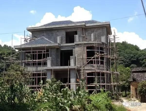 浙江网友自建三层农村别墅,引全村仿建倍有面子