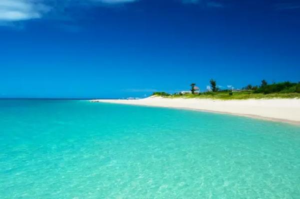 如果你只从三味线和冲绳岛歌里了解过冲绳,不妨来竹富岛看看真实的