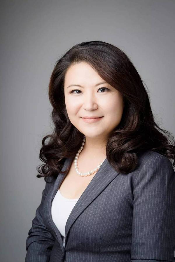 女仕界访谈: "让客户的财富配得上他们的才华",对话加拿大金融专家