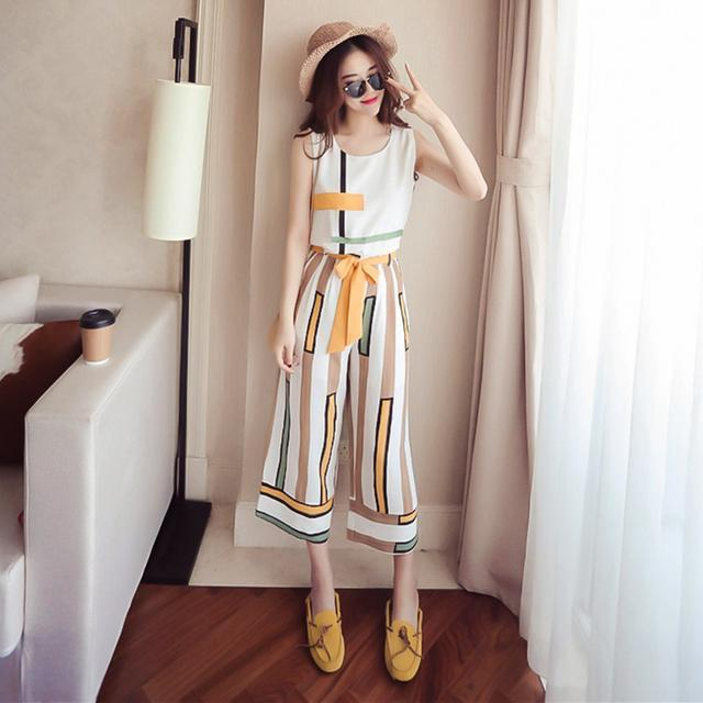 155女生身高不够衣服来凑,只有小个女生穿才好