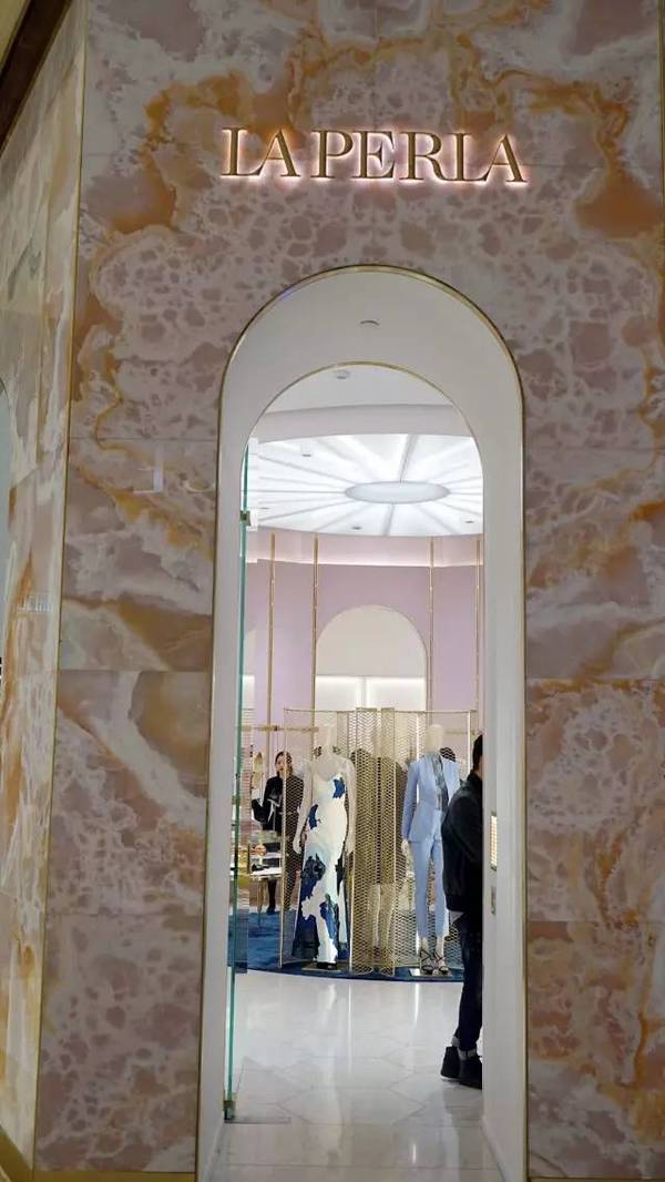 90%的人都不知道!澳门最大免税店竟然在这里