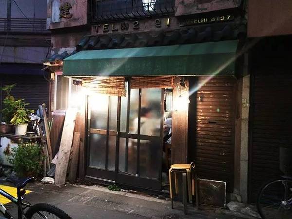 比起黄磊的做作 东京现实版的深夜食堂更治愈人心 旅游频道 手机搜狐