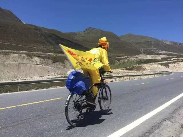 一番交谈后目送"孙大圣"飞驰而去