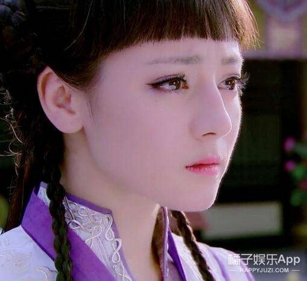 娱乐频道-手机搜狐《欢乐颂》中,摘掉眼镜的关关遇到了谢童,上演了