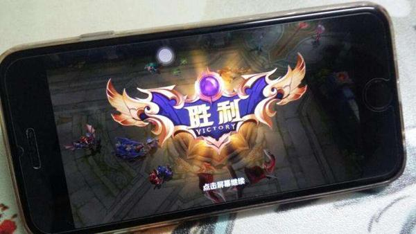 Iphone一个揪心的痛 让安卓手机用户嘲笑了五年 科技频道 手机搜狐