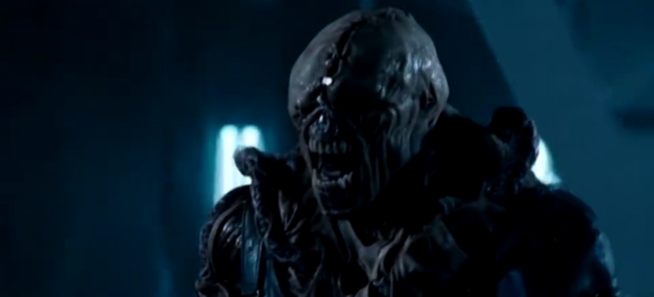 第三个,复仇邪神,龅牙,眯眼,然后个头巨大,破坏力惊人,由前一部的男