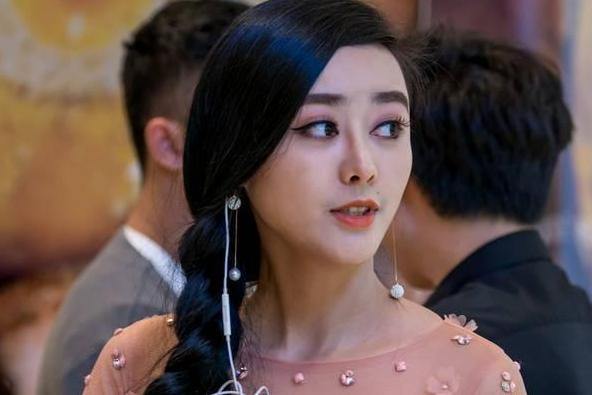 翻版范冰冰何承熹微博爆料老公婚内出柜男人