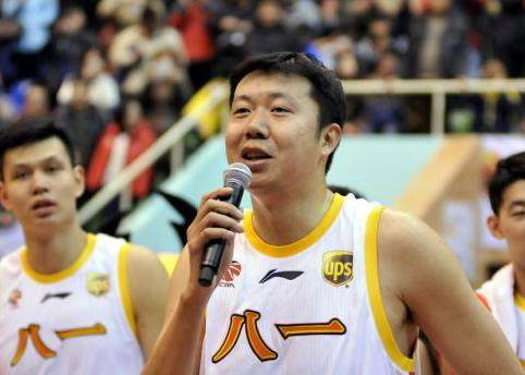 08年中国男篮为何败给西班牙?大郅爆:有人不让