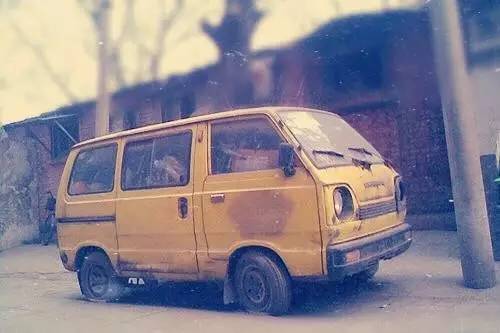 上世纪80 90年代出租车 坐过3辆说明你已经老了 汽车频道 手机搜狐