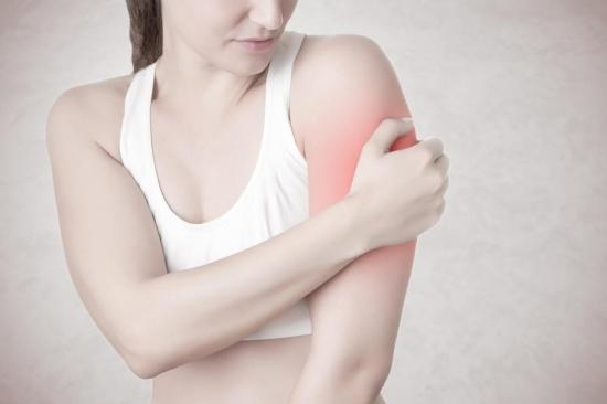 胳膊疼到连吃止痛片都无法入睡 她怎么了 健康频道 手机搜狐