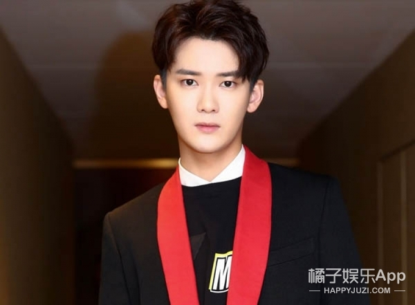 贾士凯手里的艺人生日都是aa型的啊……?