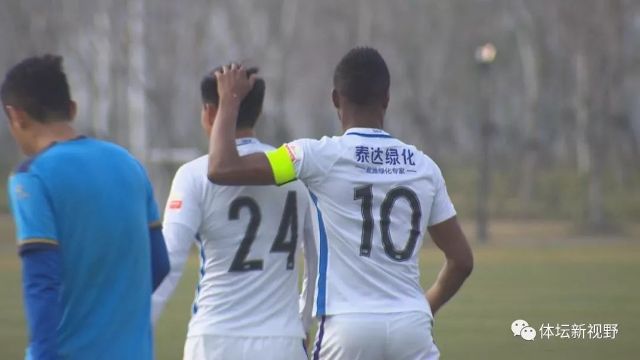真石漆价格解析：市场趋势与购买指南