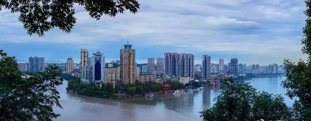 乐山2019年gdp_乐山大佛