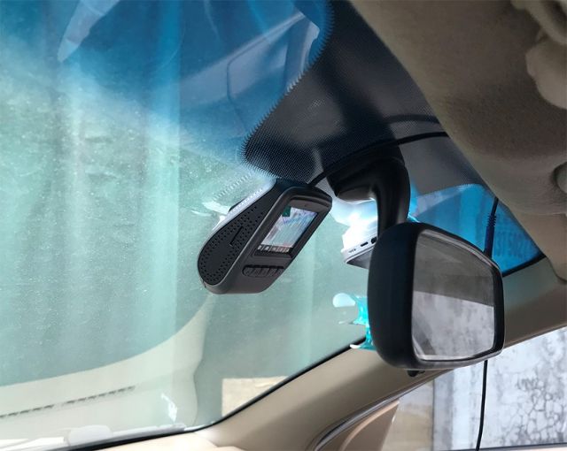 逸航科技版记录仪掀起记录仪带屏新风尚 汽车频道 手机搜狐