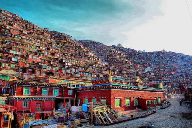 没去成西藏 没关系 去色达也行 旅游频道 手机搜狐